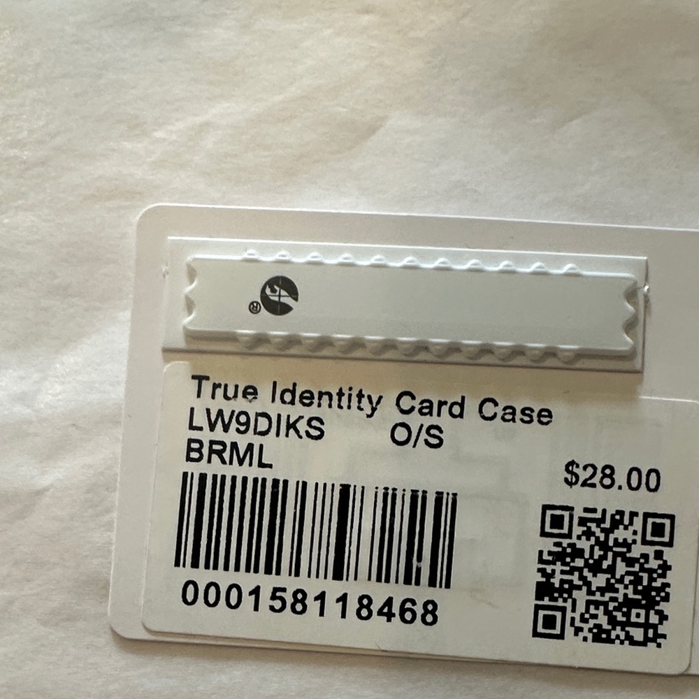 Red Card Case - Picture 3 of 3
